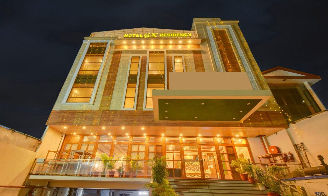Treebo G K Residency Near Dehradun Railway Station Hotel Exterior foto