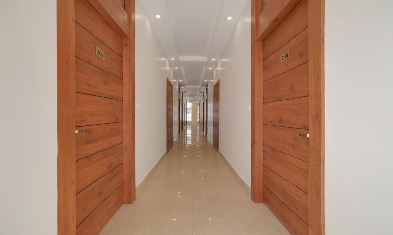 Treebo G K Residency Near Dehradun Railway Station Hotel Exterior foto